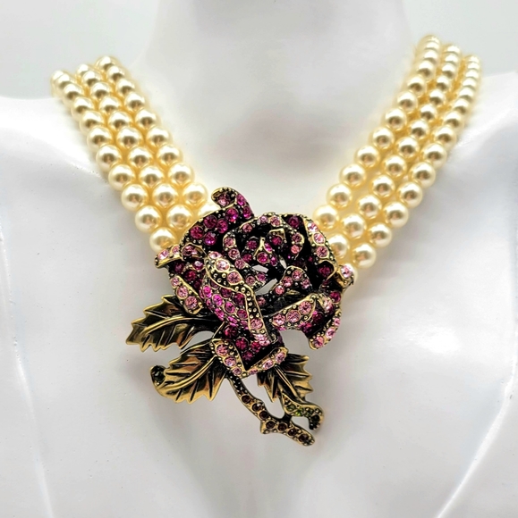 SOLD- Heidi Daus Ruby Swarovski Crystal Rose Necklace and Earrings Set w/ Ivory - Picture 6 of 15